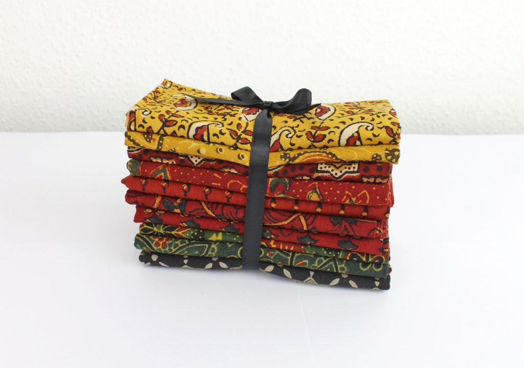 Lot De Coupons De Tissu Coton Noir & Blanc Motif Animal - 2 Coupons (env. 3-5m) - Neuf