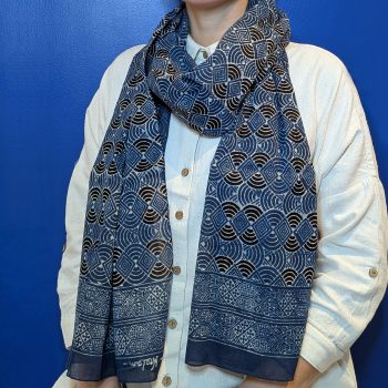 Foulard "Coquille" indigo/noir