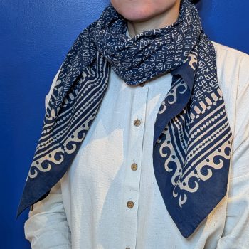 Grand carré "Mantra" indigo