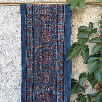 Bordure en velours côtelé indigo-garance ZELLIGE