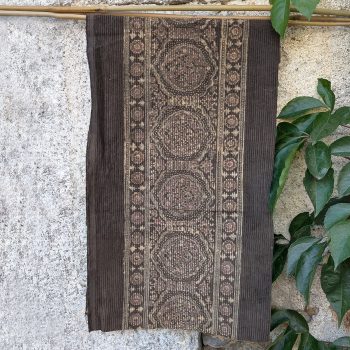Bordure en velours côtelé kaki foncé ZELLIGE